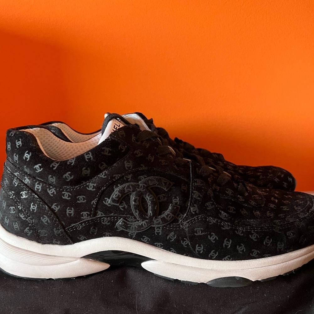CHANEL Tennis Sneakers (EU 46)